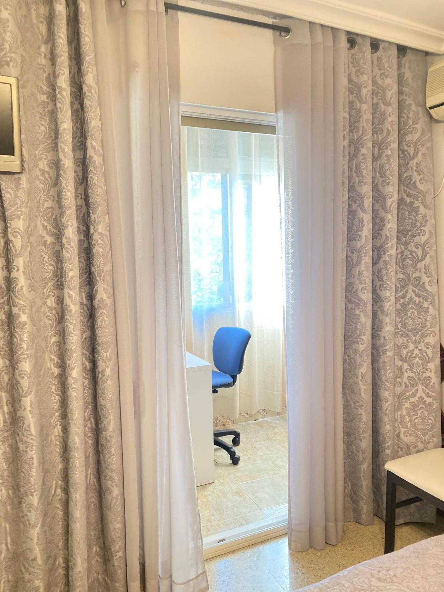 Shared Apartment! Piso Compartido! Общая Квартира! Sevilla Bagian luar foto