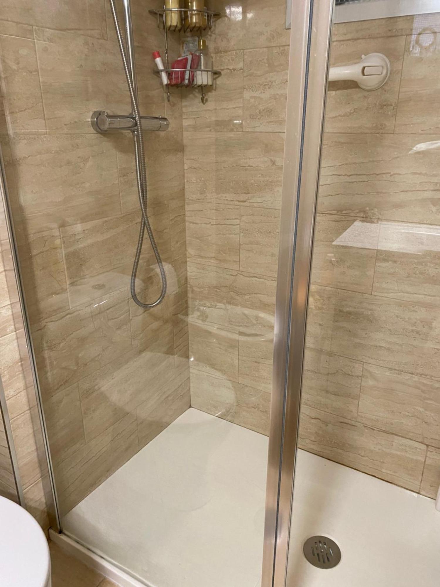Shared Apartment! Piso Compartido! Общая Квартира! Sevilla Bagian luar foto