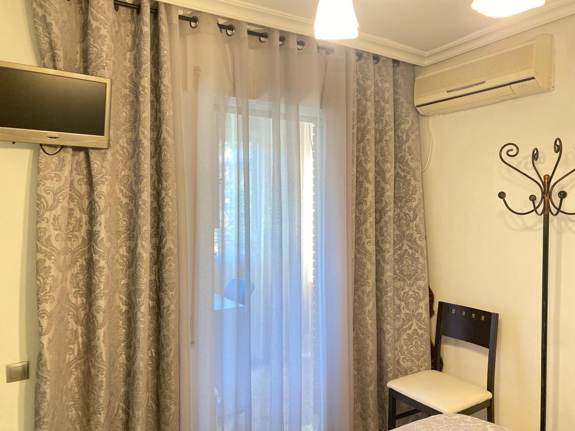 Shared Apartment! Piso Compartido! Общая Квартира! Sevilla Bagian luar foto